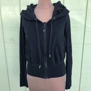 Lululemon Exhale Hooded Travel Jacket in Black